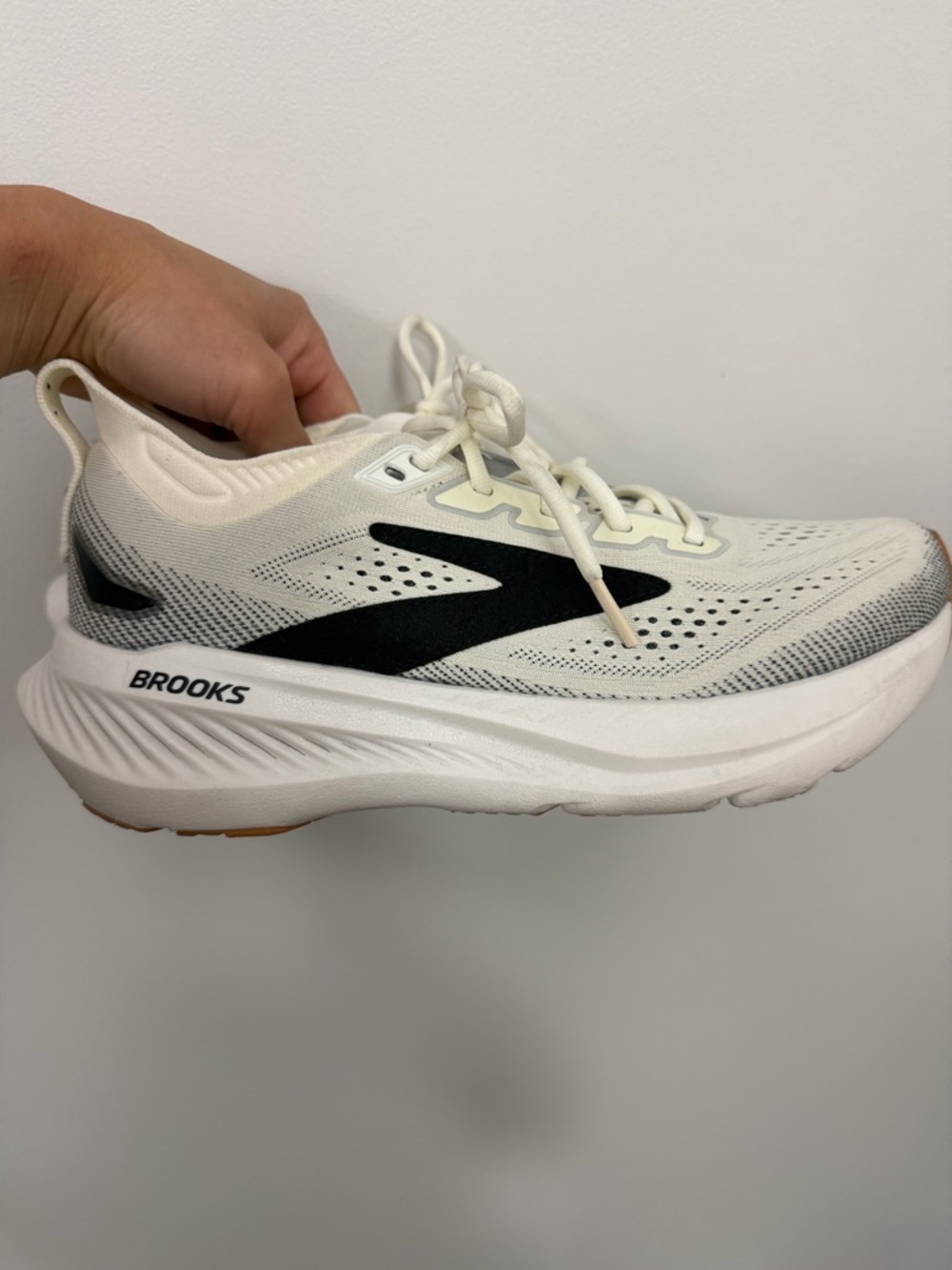 Brooks Glycerin 23